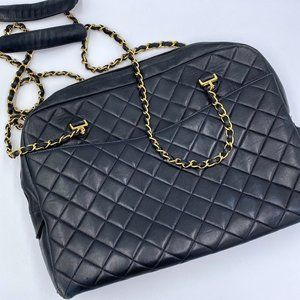 CHANEL Vintage Black Quilted Lambskin Leather Shoulder Bag 96/97 Grand Shopping